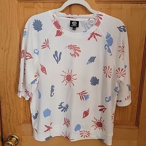 Bobeau White Top with Coral & Powder Blue Shell Print Size Large
